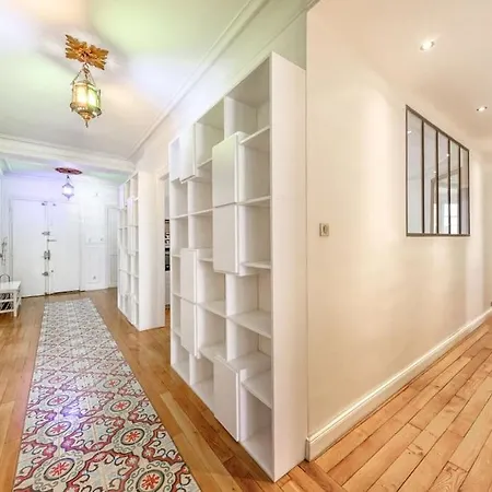 Apartment Amazing In
